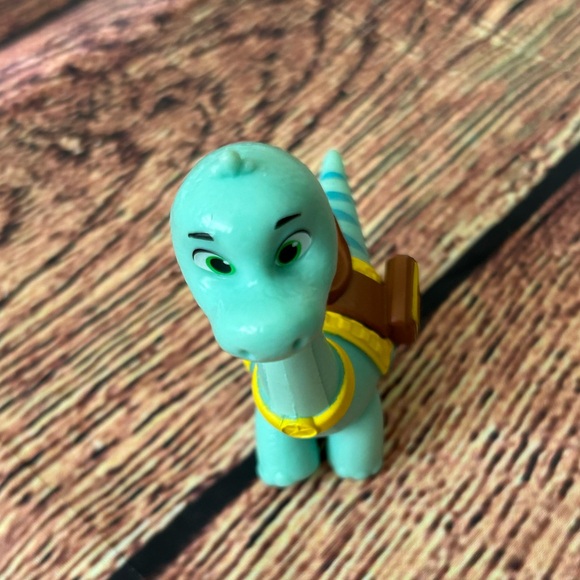 DINO Ranch Pre Historic Ranchers Replacement Figure Clover - Picture 4 of 6